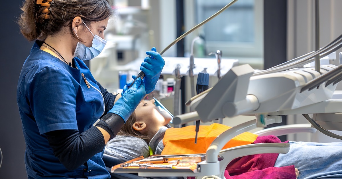 How Much dental cleaning cost